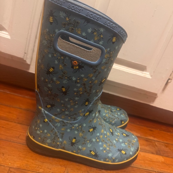 Bogs Bumble bee print rain boots insulated youth size 6 - Picture 5 of 5